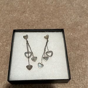 Heart dangly earrings